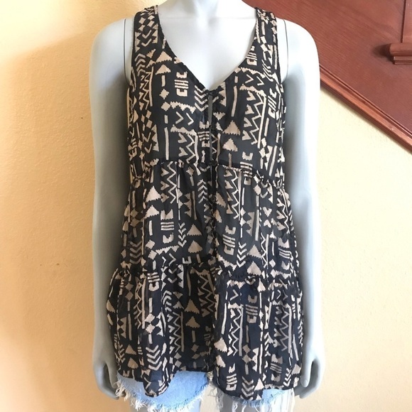 Forever 21 Tops - 2000s Forever 21 Tribal Print Tunic Size Medium